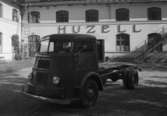 Nyanländ Diamond-lastbil visas upp av F:a August Huzells med lokaler i Expositionshuset i Viken.