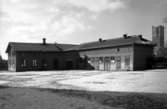 Tjäderskolans slöjdlokal och uthusbyggnad år 1944.