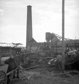Svarvaravdelningen på Plywoodfabriken i Skattkärr brann 1945 men återuppbyggdes.