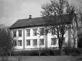 Bild tagen ute hos damastvävaren C G Widlunds Trangärdstorp i maj 1935.