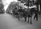 Barnens dags-tåg på Östra Torggatan år 1941.