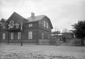 Fastigheten John Ericssonsgatan 31 omkring 1917.