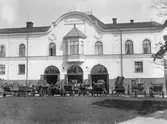 En serie bilder med anknytning till Karlstads Brandkår. Första linjens fordon år 1916.