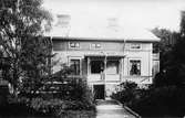 Gårdssidan av Enlunds hus, Ruddammsgatan 7. Foto 1912.
