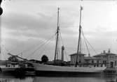 Skonaren Asta-Gullholmen, 1909.
Fotograf E Sörman.