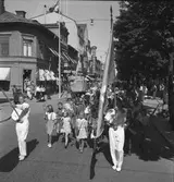 Gävleutställningen 1946 vid Gävletravet. På väg till utställningen



