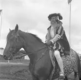 Gävleutställningen 1946 .Spelen arrangerades 21 juni - 4 augusti. En utställning med anledning av Gävle stads 500-årsjubileum. På 350.000 kv.m. visade 530 utställare sina produkter. Utställningen besöktes av ca 760.000 personer.

