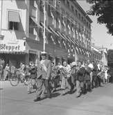 Gävleutställningen 1946
arrangerades 21 juni - 4 augusti. En utställning med anledning av Gävle stads 500-årsjubileum. På 350.000 kv.m. visade 530 utställare sina produkter. Utställningen besöktes av ca 760.000 personer.

Gossorkester

