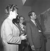 Gävleutställningen 1946
arrangerades 21 juni - 4 augusti. En utställning med anledning av Gävle stads 500-årsjubileum. På 350.000 kv.m. visade 530 utställare sina produkter. Utställningen besöktes av ca 760.000 personer.

Pressmän

