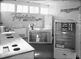 Gävleutställningen 1946. Maskinaktiebolaget Jonzén & Bäckman. Frigidaire General Motors.
