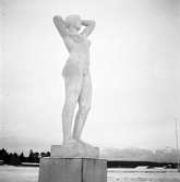 Gävleutställningen 1946. Statyn 