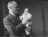 David Brundin med förmodligen Sören, 1922.
