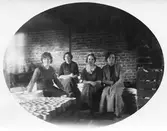 Gefle Porslinsfabrik AB.
