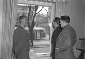 Kanadensare besök på Central Hotellet. 27 oktober 1948.