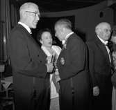 Ahlgrens Tekniska Fabrik AB, 70 årsjubileum.  Middag och medaljutdelning på Central Hotellet. 8 juni 1956.
