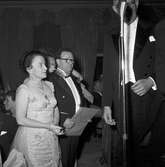 Ahlgrens Tekniska Fabrik AB, 70 årsjubileum.  Middag och medaljutdelning på Central Hotellet. 8 juni 1956.
