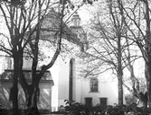 Heliga Trefaldighetskyrkan. Tidsomfånget är 1900 - 1940