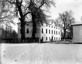 Vid Tolvfors Bruk. Tidsomfånget är 1900 - 1940