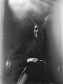 Man. Tidsomfånget är 1900 - 1940