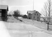 Vinterdag. Tidsomfånget är 1900 - 1940