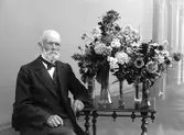 Fotograf P J Forsbäck, född 1841 och död 1925, på 80-årsdagen.