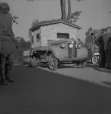 Internationellt på Värendsvallen, 1943. 
En idrottsman inför spjutkastning.