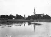 Hamrånge kyrka, vy från vatten.