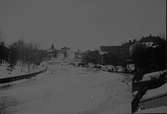 Gefleån från Gammelbron. (Borgarskolan, rådhuset och strandhotellet, till höger slottet)

Gustav Arvid Asplund, verkmästare på Gefle Porslinsfabrik 1910-talet
Förmodligen var han även anställd på föregångaren, Gefle kakelfabrik
Bilderna har han själ identifierat, bildtexterna är också hans egna.