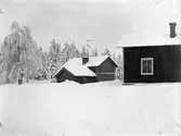 Emil Olssons hem i Jansbo, äldsta huset är sommarhus

