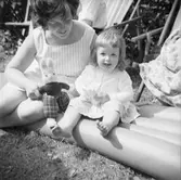 Marianne Sundberg med dotter
