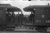 Järnvägsvagn med ryska krigsfångar och sårade för hemtransport. Foto 1917.