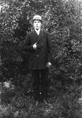 Yngre gentleman från Lenninge på 1910-talet.