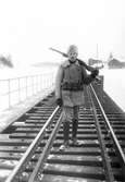 Beväring vaktar bron över Voxnan under första världskriget.