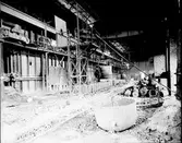 Forsbacka Jernverks AB. Götverket.
Sedan 1600-talet har järnhanteringen varit ortens huvudnäring, som expanderade på 1870-talet. Flera valsverk uppfördes mellan 1872 och 1904.
