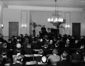 Konsum Alfa. Generaldirektör Örnes föredrag för personalen. Anders Örne - kooperatör och folkupplysare (1881 - 1956). 18 mars 1937

