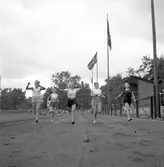 Skolungdomens idrottstävlingar på Strömvallen. 21 september 1949.
