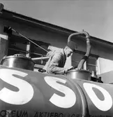 Esso bensin. Juli 1950.




