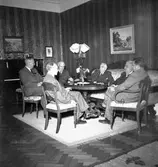 Folkpartiets landstingsgrupp, träff hos kyrkoherde Törnqvist i Valbo. 6 oktober 1950.

