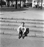 Rörbergsbarn, grupp tagna i Stenebergsparken. Maj 1951.