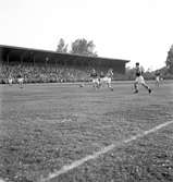 Fotboll på Strömvallen mellan Malmö FF - Gästrikland. 22 juni 1951.