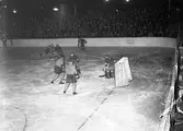 Ishockeymatch. Brynäs - GGIK. 23 februari 1952.