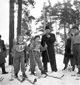 Skidtävling för barn. 3 februari 1952.