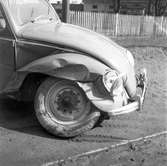 Bilolycka på Brynäs. 8 april 1952.