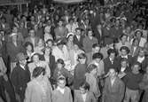 Allsång i Boulognerskogen. 4 augusti 1952.