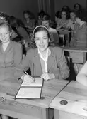 Sonja Alm. Flickskolan. 7 april 1949.