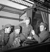 Järnvägsmän på driftvärnsövning. 10 november 1951.