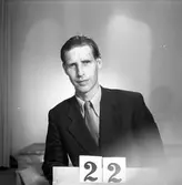 Telegrafverket legitimationskort. Maj 1952.
Fotografi nr 22.


