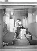 Gävle Galvan, juni 1953. Husvagnsinteriör

