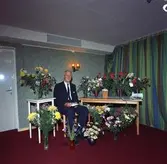 Sandor Finnström på sin 80-årsdag, den 3 augusti 1971
Tallmon, Skutskär

Beställt av Gösta Finnström, Parkvägen 10 a, Solna