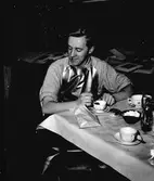 Interiör från ateljén, den 12 december 1950.
